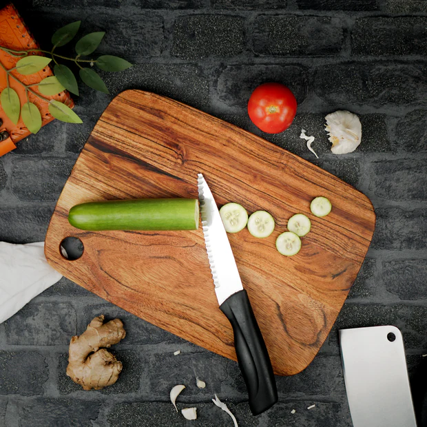 Lumber Park™ Premium Wooden Chopping Board – 13 Inch x 9 Inch