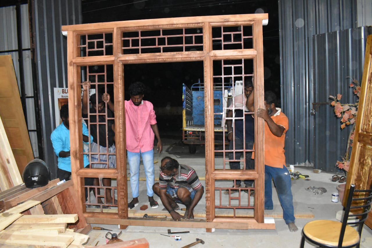 Handcrafted Teak Wood Main Door Frame with Grill – 7.75ft x 7ft - Image 8